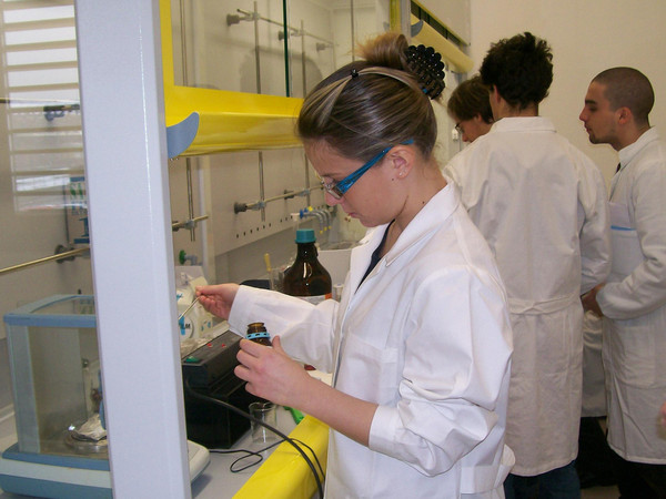 Laboratorio di Chimica dell'Università  della Montagna